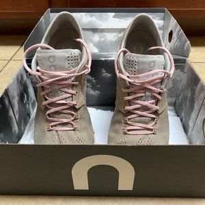 On Cloud X - Women's 8.5